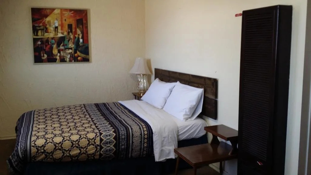 Century II Motel