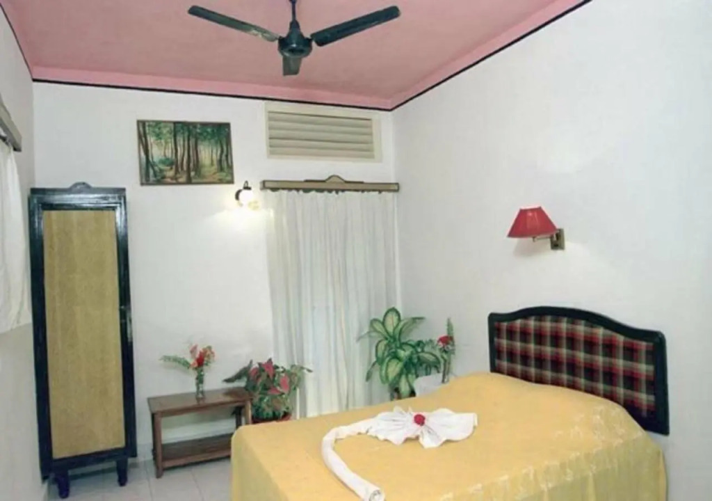 The Ronil Royale Hotel