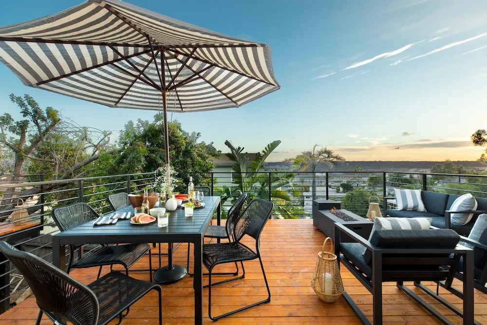 Avalon Buyout by AvantStay | Mins to Gaslamp | Rooftop w/ BBQ | Sleeps 24!