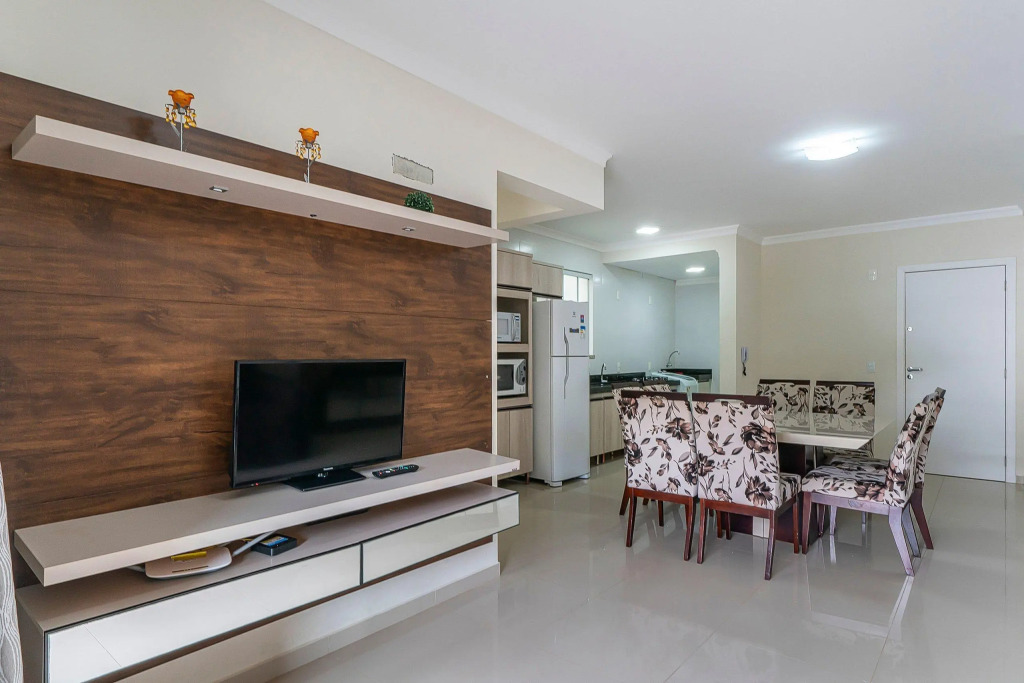 Aluguel Apartamento 3 Quartos S 1 Suite Bombas