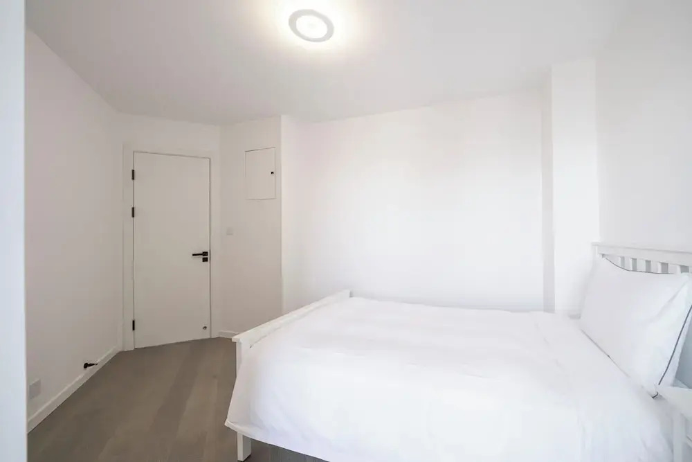 Tyms Elegant 4BR 2BA Apt Xujiahui Malls