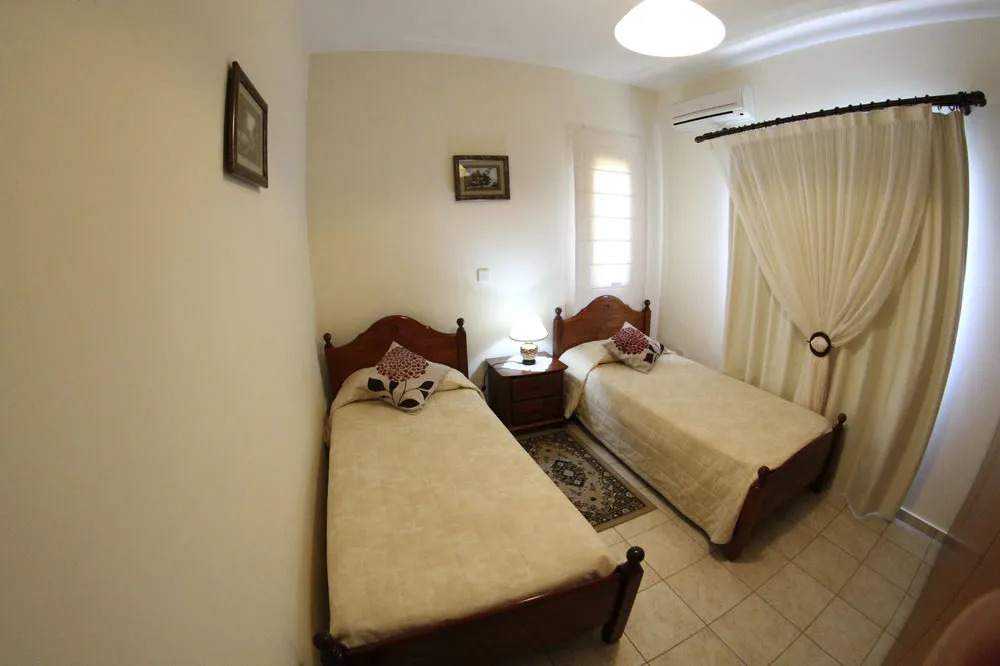 Eve Pissouri Soultanina Villa