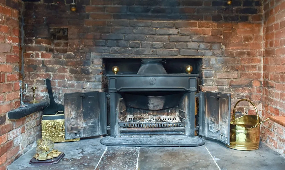 17th Century Cottage