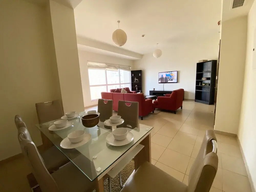 Modern 2BR Apartment with views close to JBR Beach