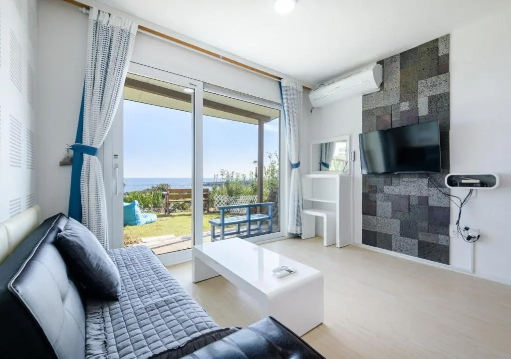 Jeju Turning point Pension
