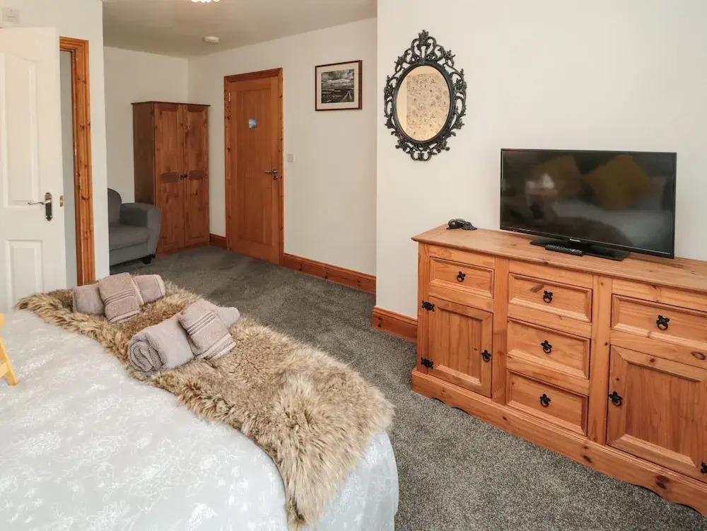 Waters Edge Holiday Home