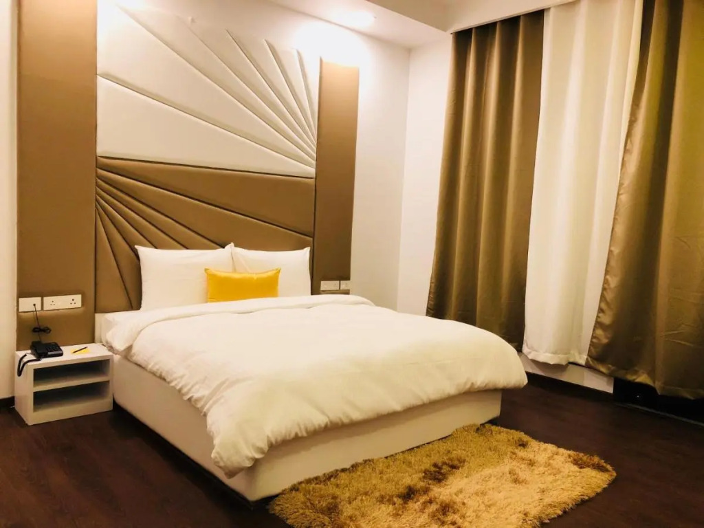 Vivid Boutique Hotel, Medanta, Gurugram