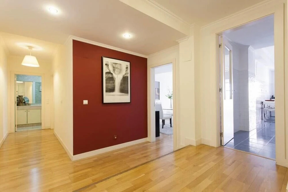 ALTIDO Spacious new 1-bed Apt w/ stunning view, 2mins from St George Castle viewpoint