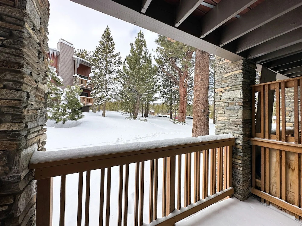Emerson Escape Incredible Moments at Mammoth!