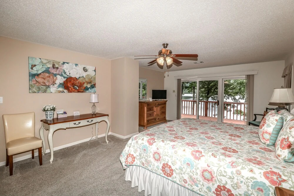 Perfect Vacation Home With Wifi, Gas Grill, and Boat Dock With Slip - Unit 0962 by Redawning