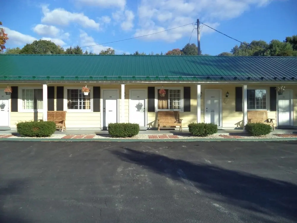 The Weathervane Motel
