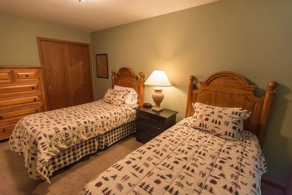 Wild Eagle Lodge
