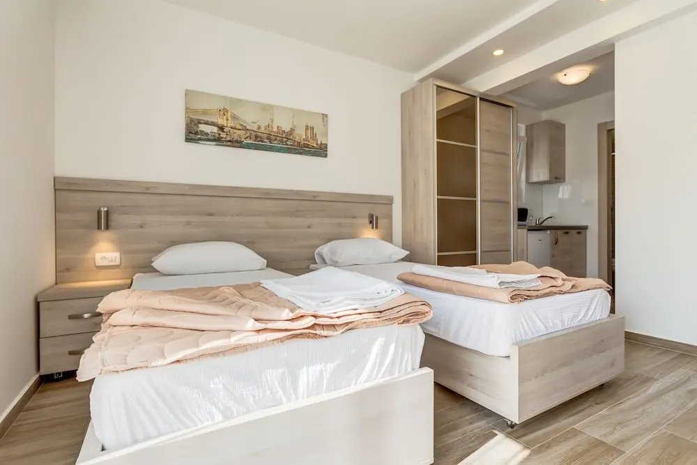 Al Mare apartments Budva