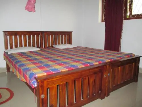 Saranga Holiday Inn
