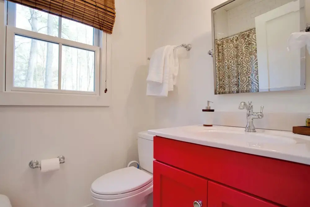 Enchanting Andersonville Home Steps to Norris Lake