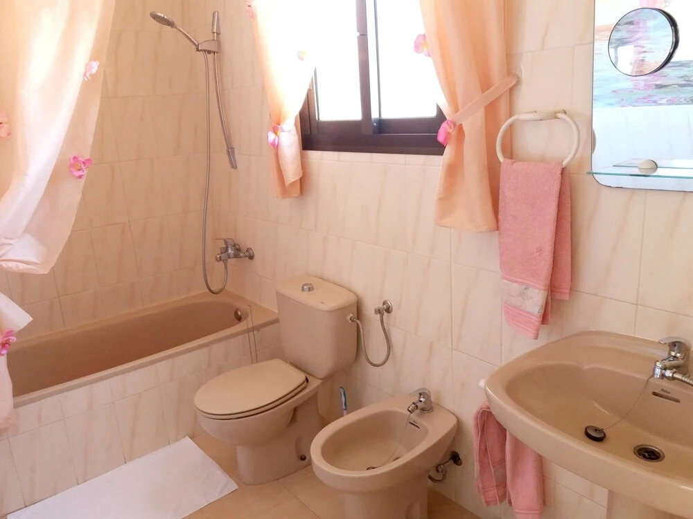 Apartment With 2 Bedrooms in La Pineda, With Wonderful City View, Pool