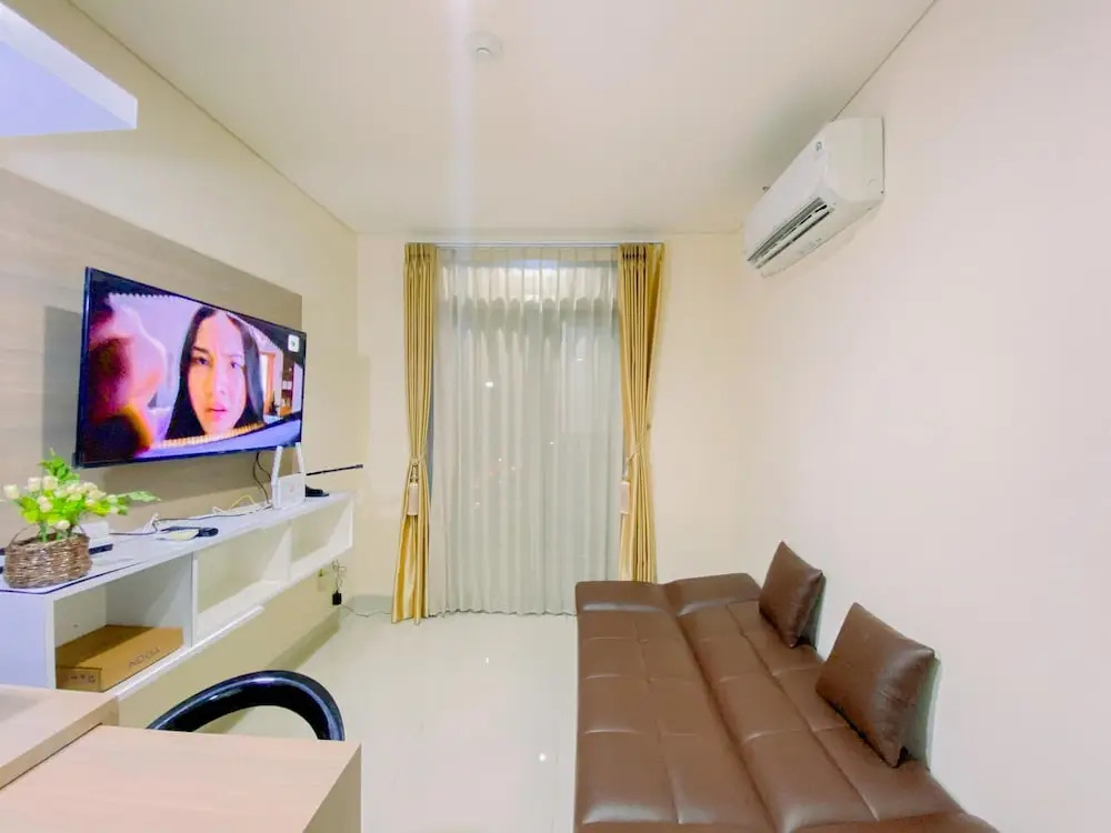 Good and Warm 1BR Apartment at Pejaten Park Residence