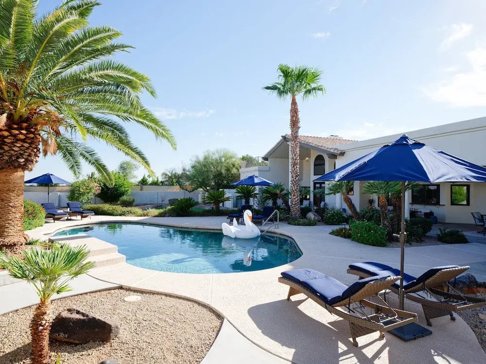 Luxury Mountain Estate-pool-spa-bbq+bar-fire pit