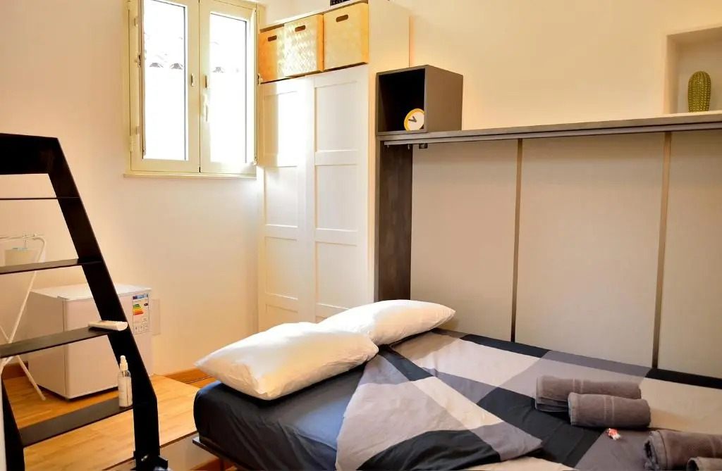 Panoramic Suite***** in the heArt of Catania