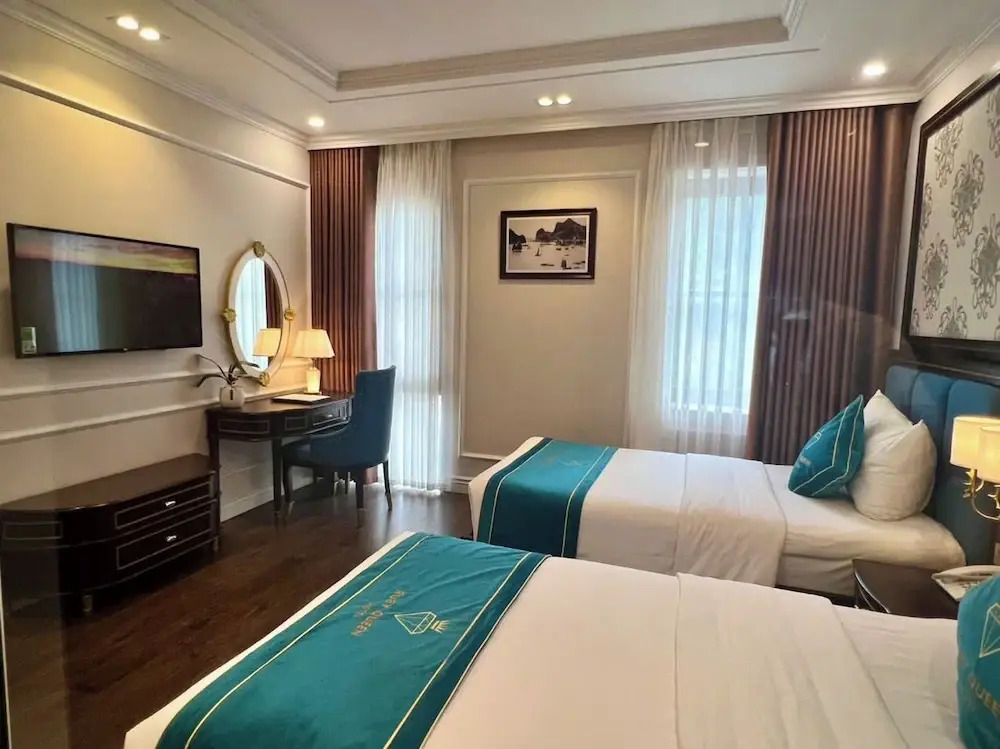 Ruby Queen Hotel
