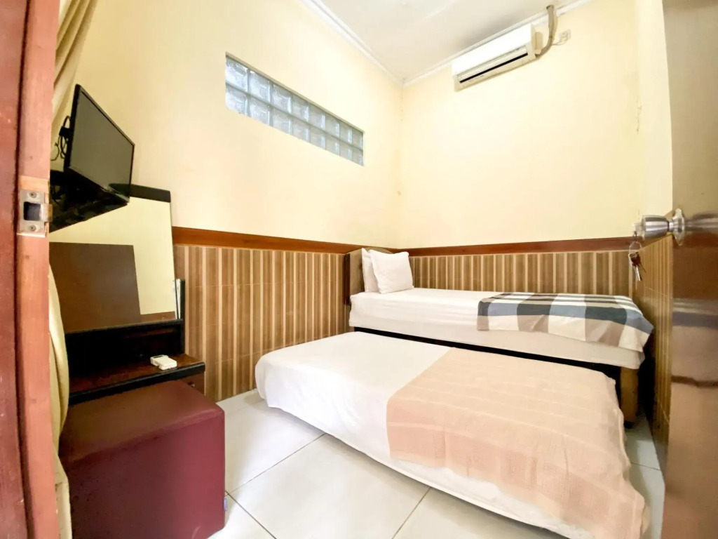 Surabaya Homey near RKZ (Syariah)