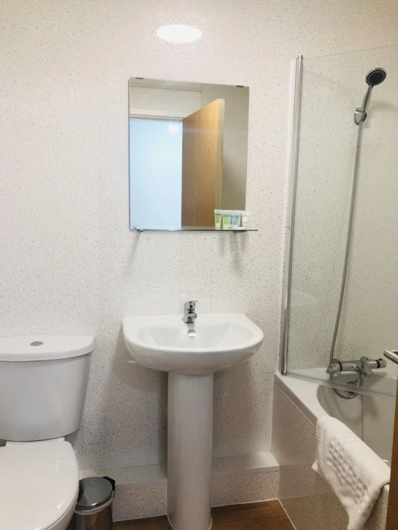Showcase Apartments - Highcross House Apart Hotel
