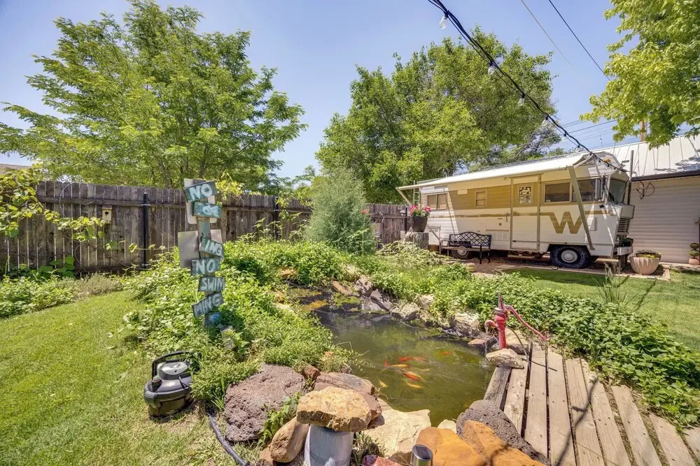 Las Animas Studio w/ Lush Backyard Paradise!