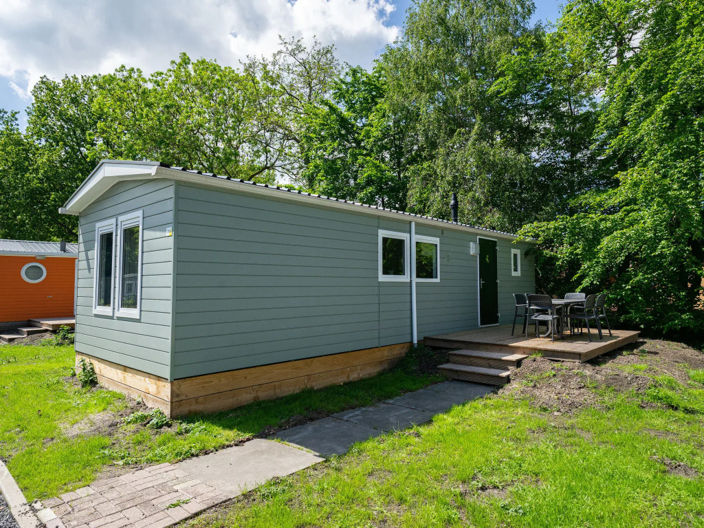 Well-maintained chalet with WiFi, not far from Amsterdam
