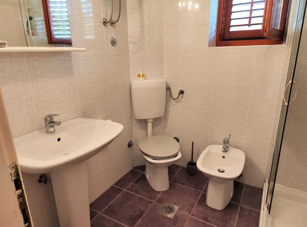 Comfortable Crikvenica Stay With Private Parking