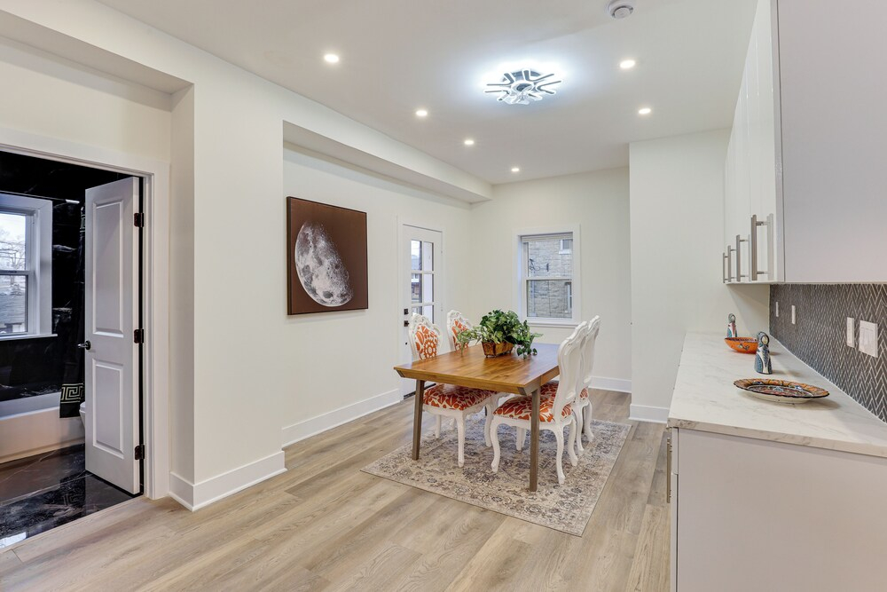 Historic Meets Modern! Family Home in Midtown KC