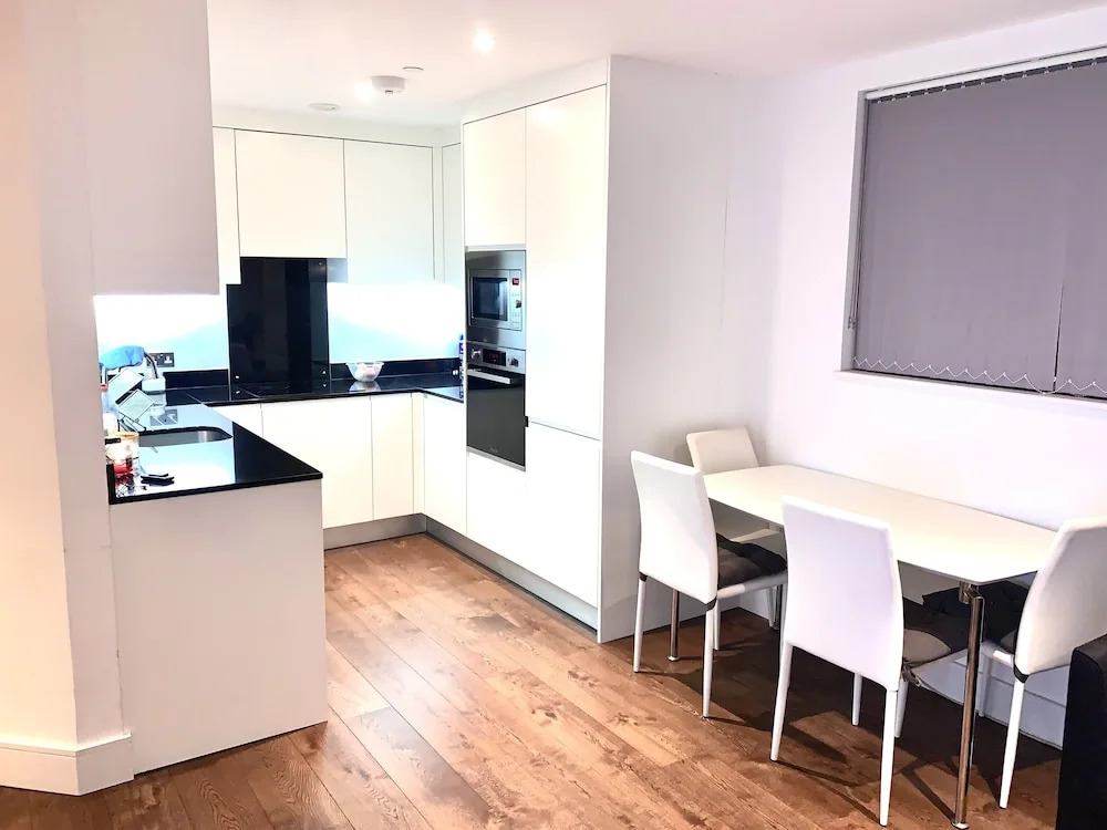 Stunning 1-bed Apartment in London Royal Excel