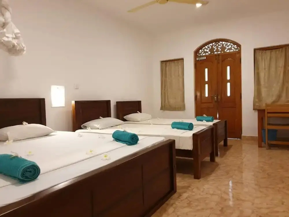Rupas Hotel
