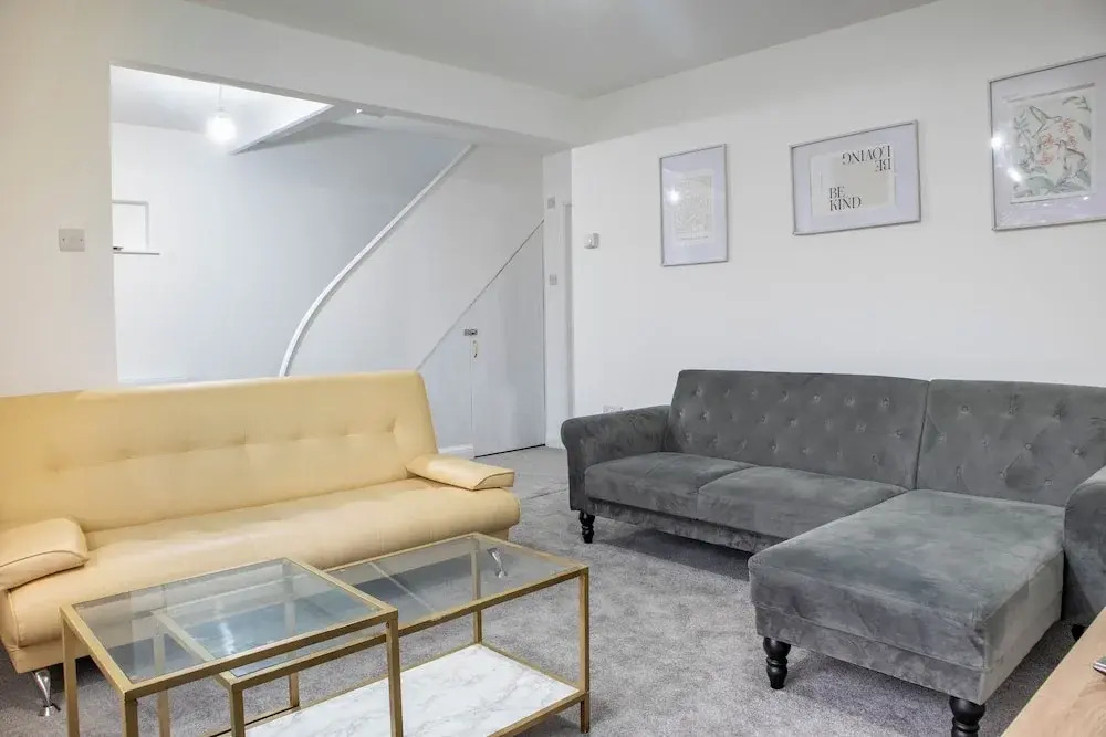 Southend Retreat King Suite