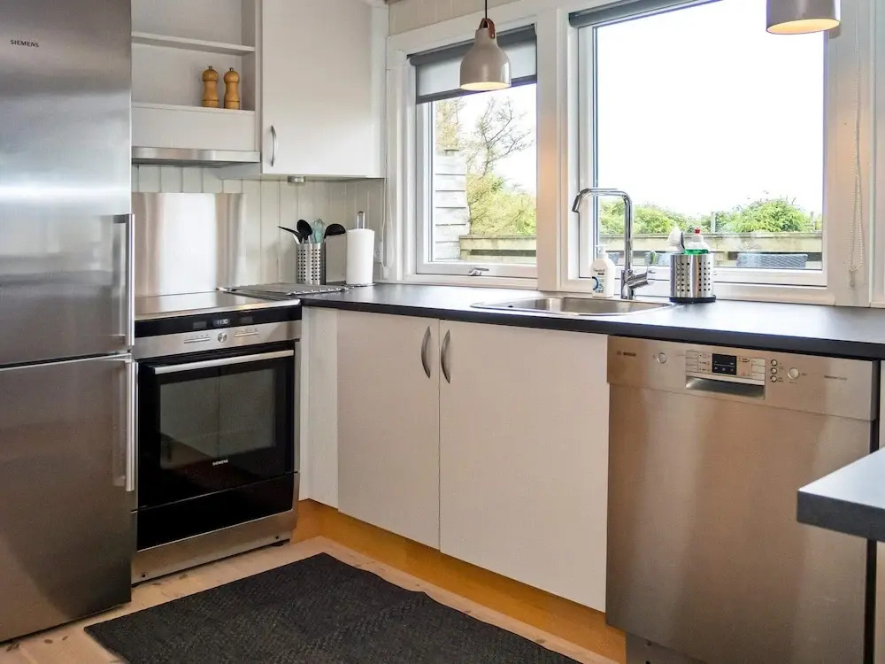 6 person holiday home in Thyholm-By Traum