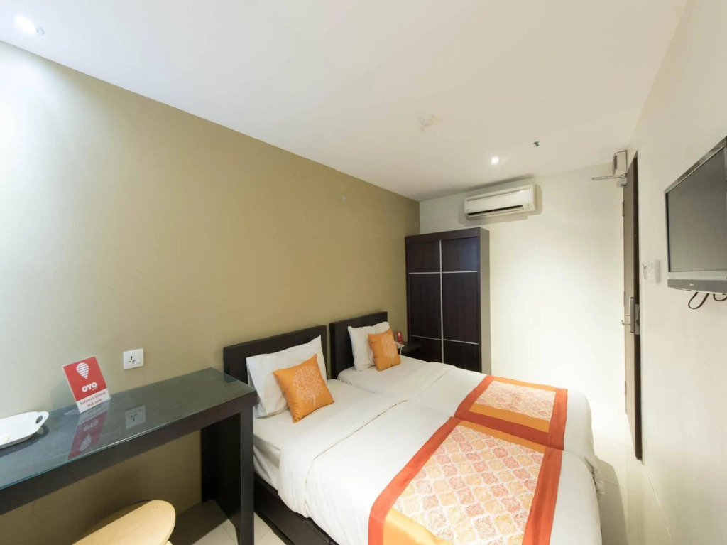 Swing & Pillows - KL Pekeliling