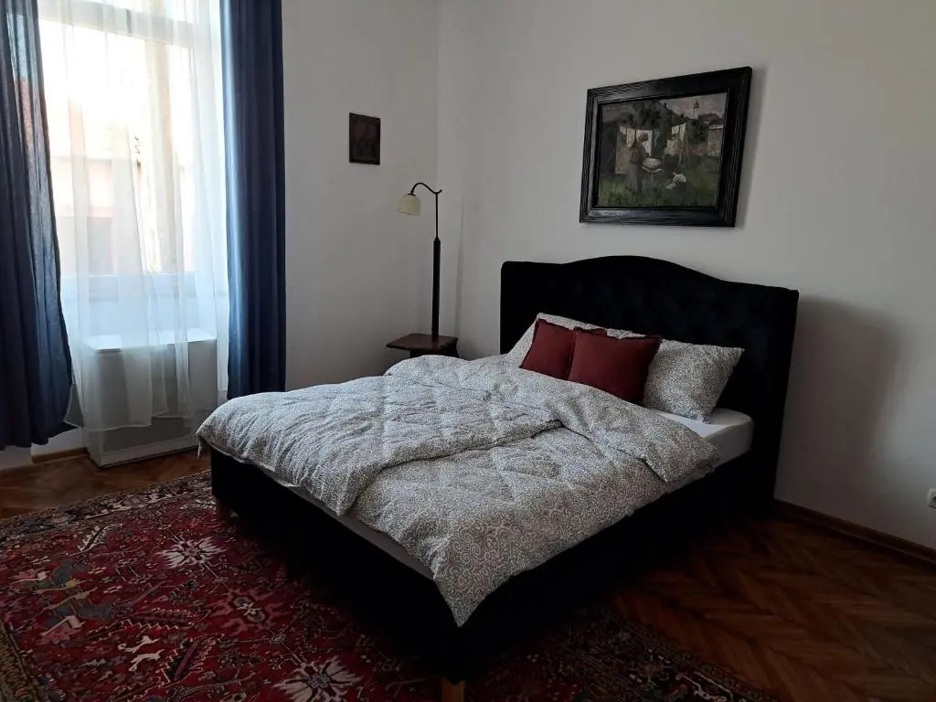 Weisz Apartments