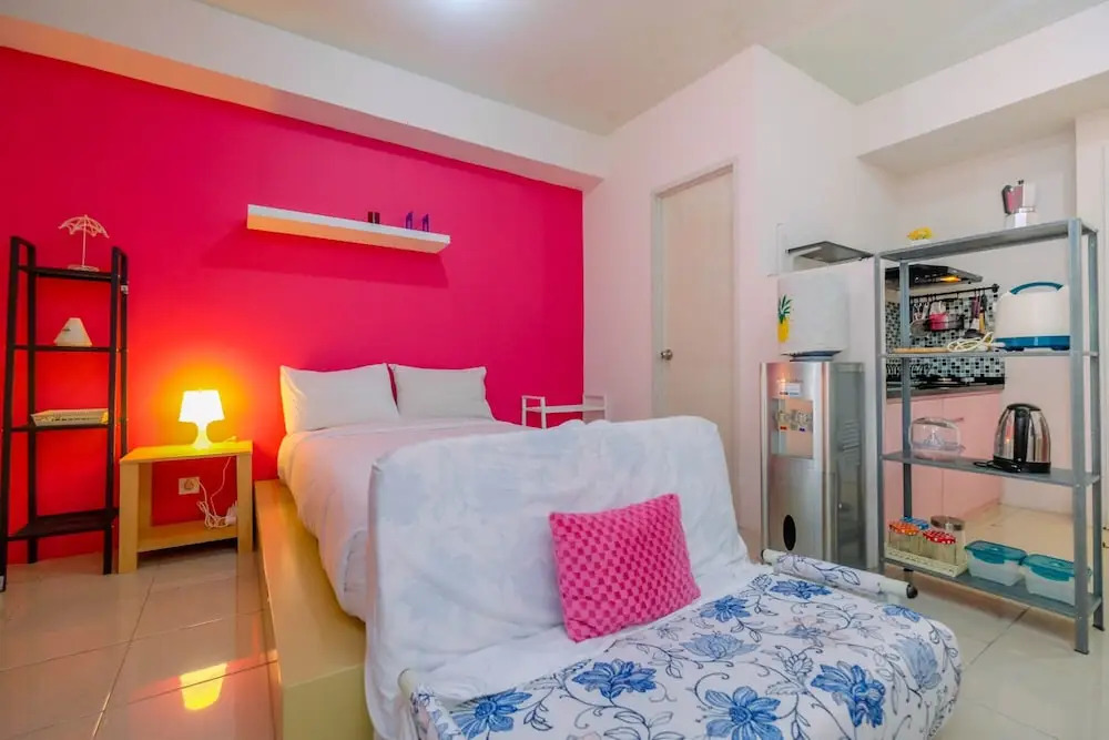 Modern and Comfort Stay @ Studio Pakubuwono Terrace Apartment
