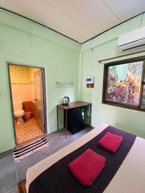 Khao Sok Nung House