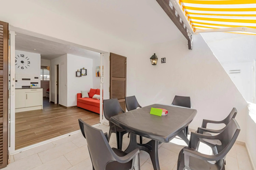Can Pons Apartment