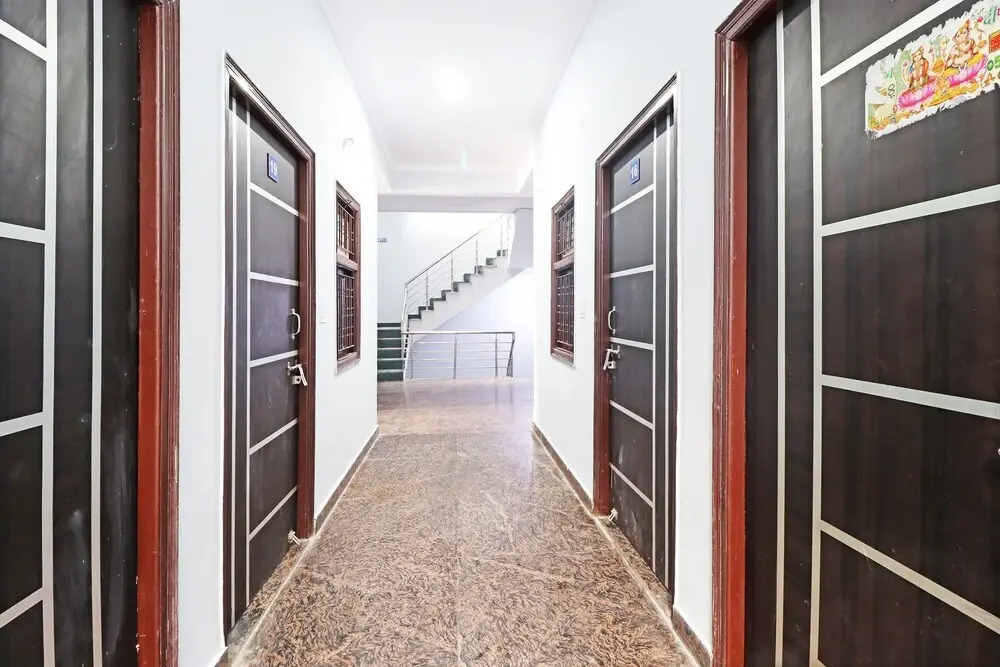 Friends Residency by OYO Rooms