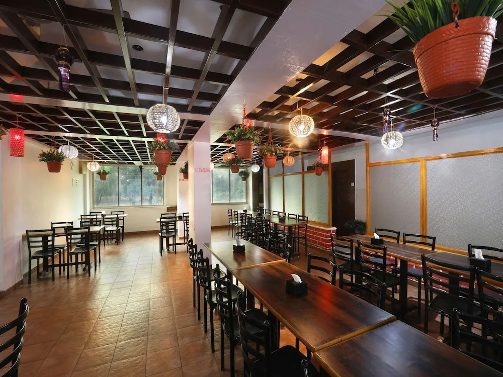 White House Beach Resort by OYO Rooms