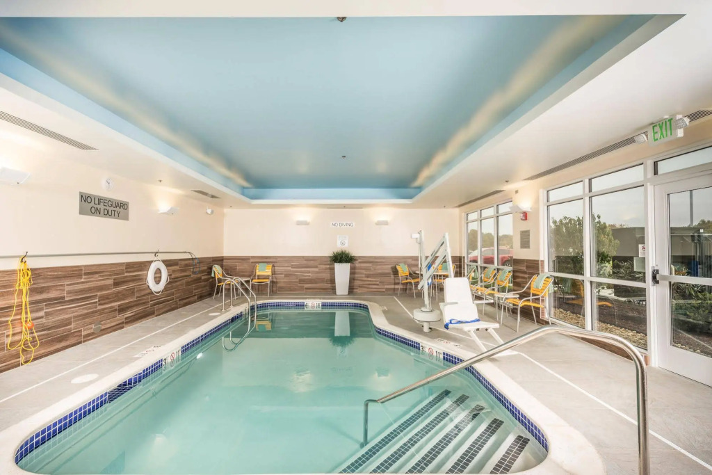 Fairfield Inn & Suites by Marriott Plymouth White Mountains