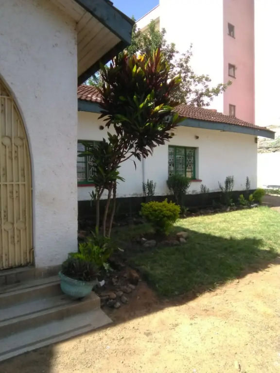 Magline Conference And Guest House