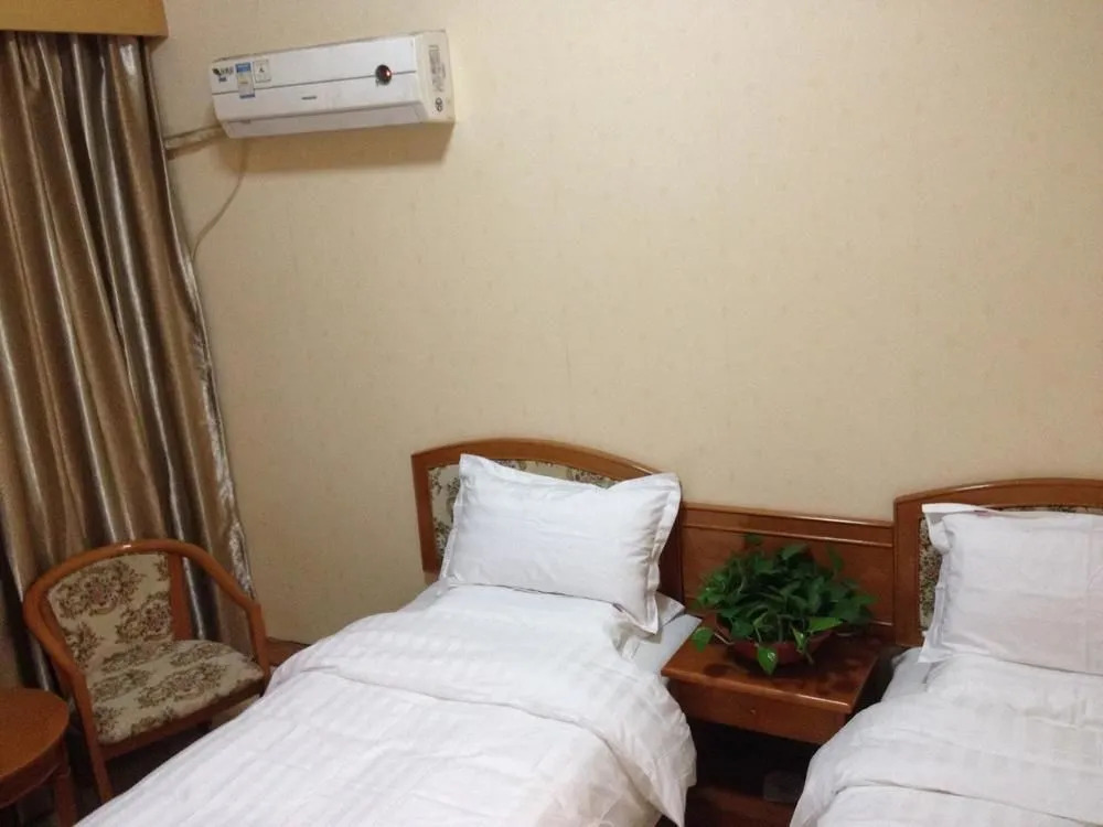 Taihua Hotel