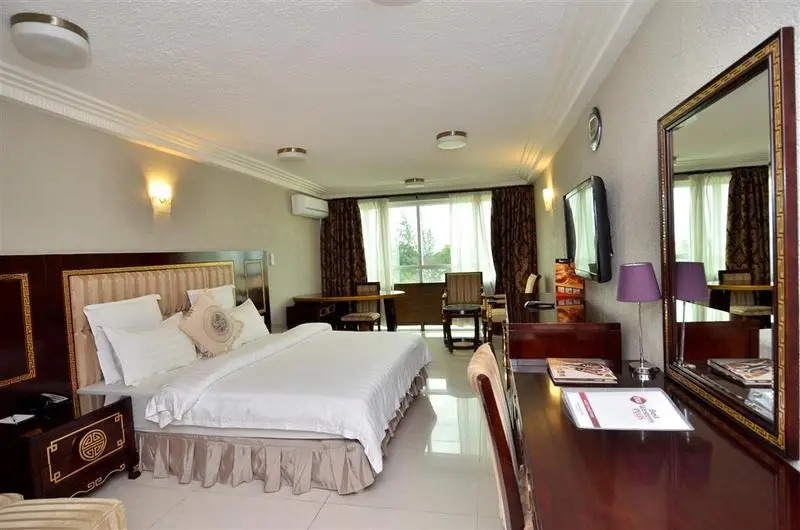 Nobila Airport Hotel