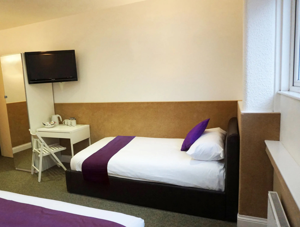Apartment near London Bridge