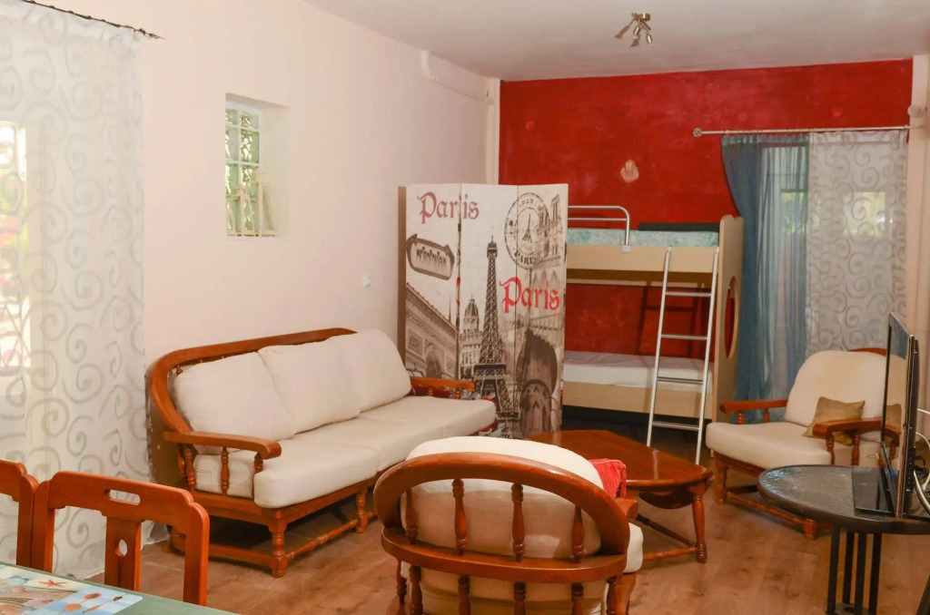 Home Suites