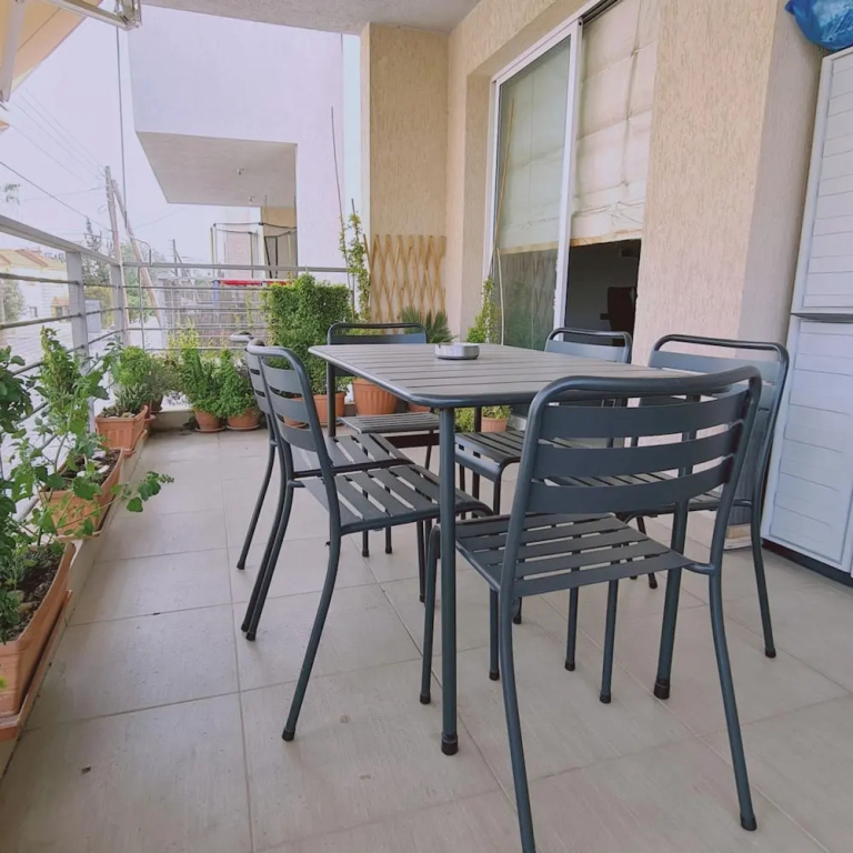 76 EGM - Stay Serenity Apartment