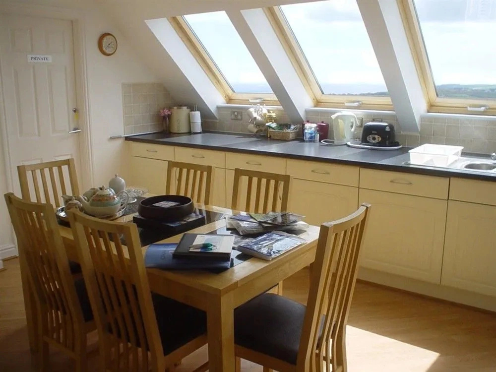 Kernow Homes - Travel accommodation