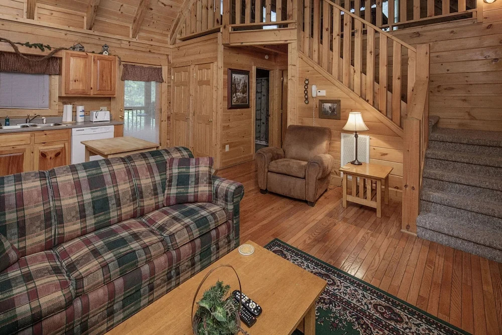 Love Nest by Eagles Ridge Resort